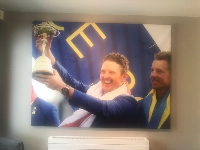 CDA42E6F-C798-4144-8CE2-53E2A0C74318